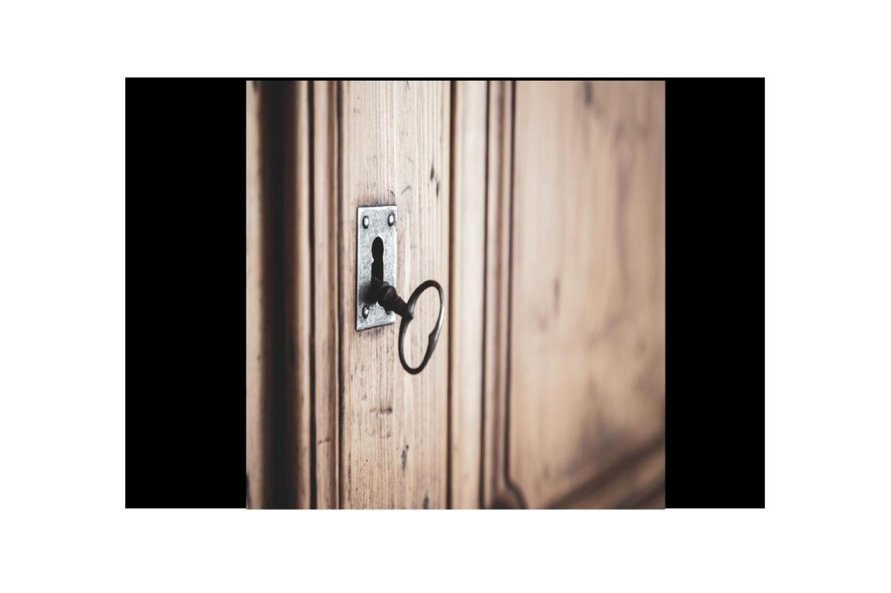 La Lupa Apartment - In The Heart Of Aosta With Car Box Exterior foto